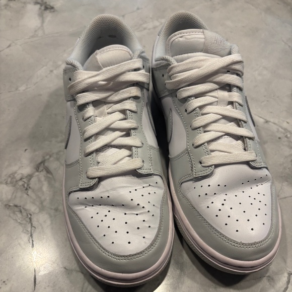Women's Nike Dunk Size 9 (Photon Dust) - Picture 1 of 8
